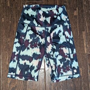 Sweaty Betty Athletic Shorts Patterned